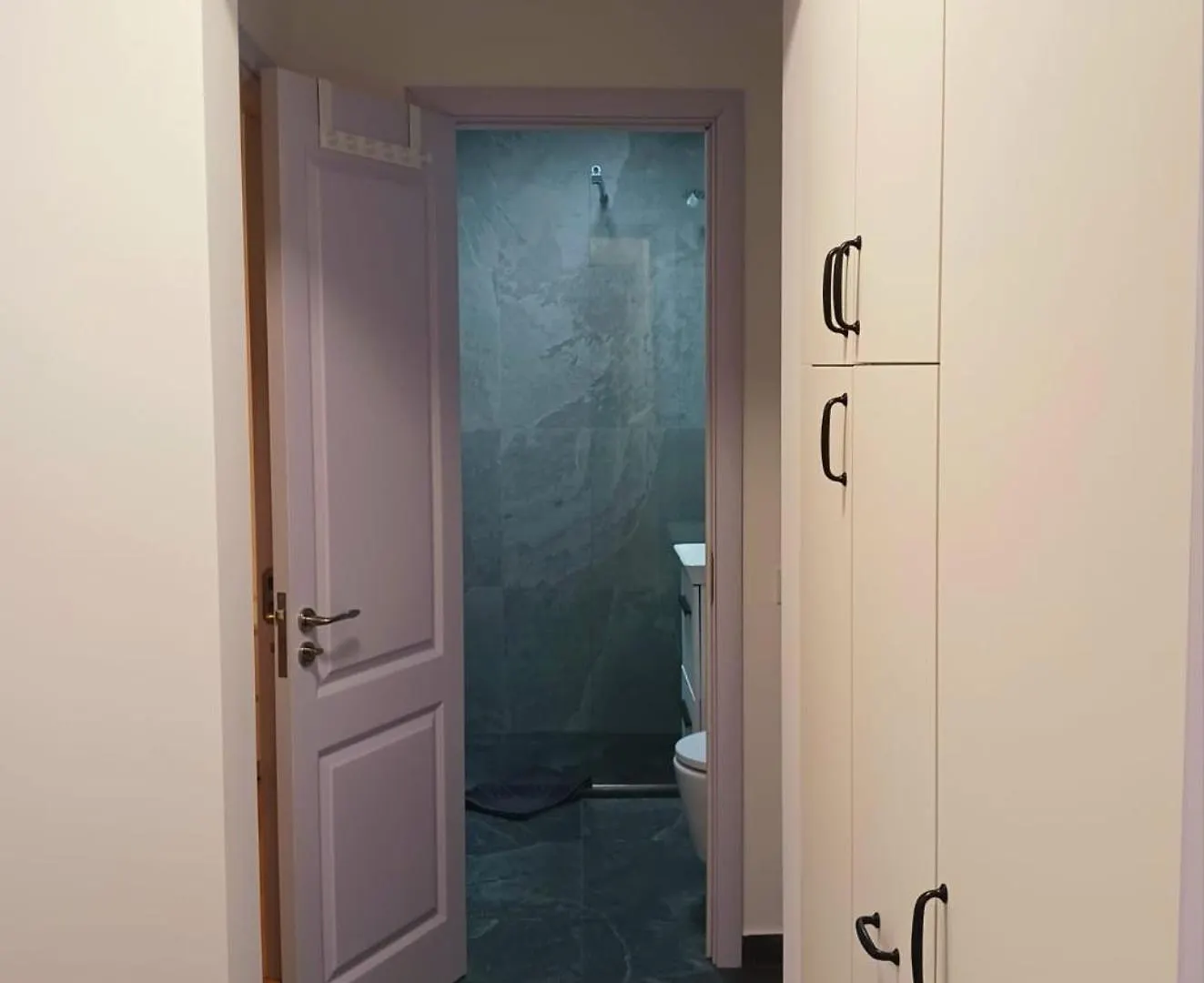 Up In Bucharest Appartement